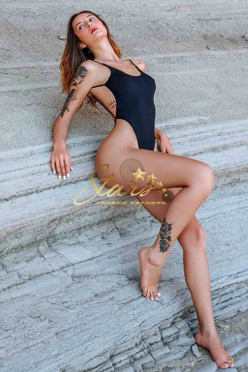 ALISIA-ESCORT
