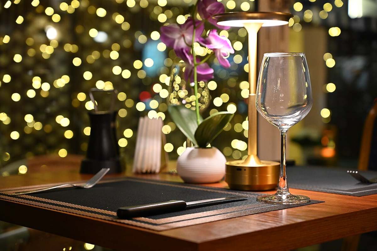 dinner date αθήνα