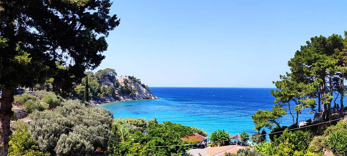 samos escorts - παραλία Λεμονάκια
